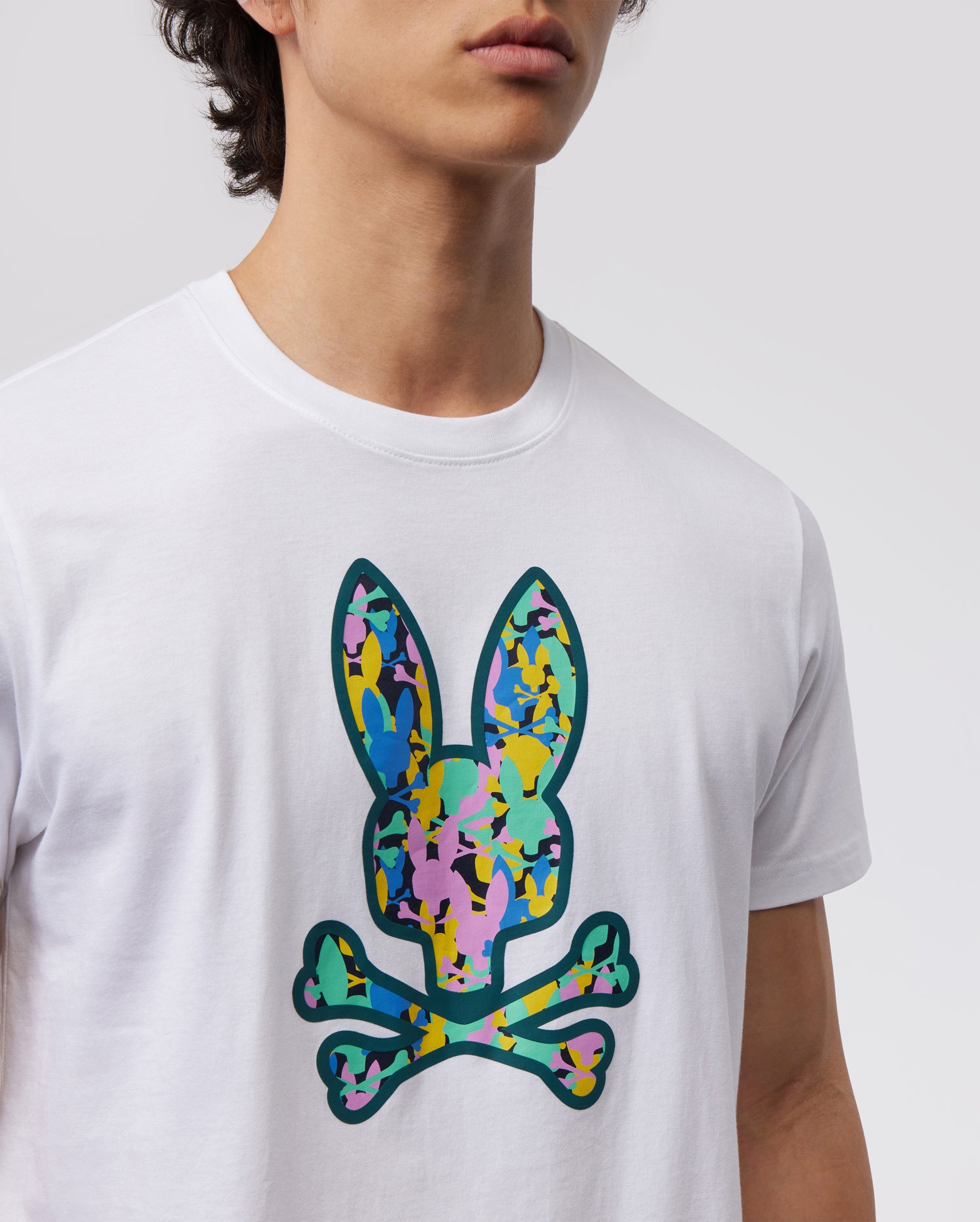 MENS WHITE CHESTER EMBROIDERED GRAPHIC TEE